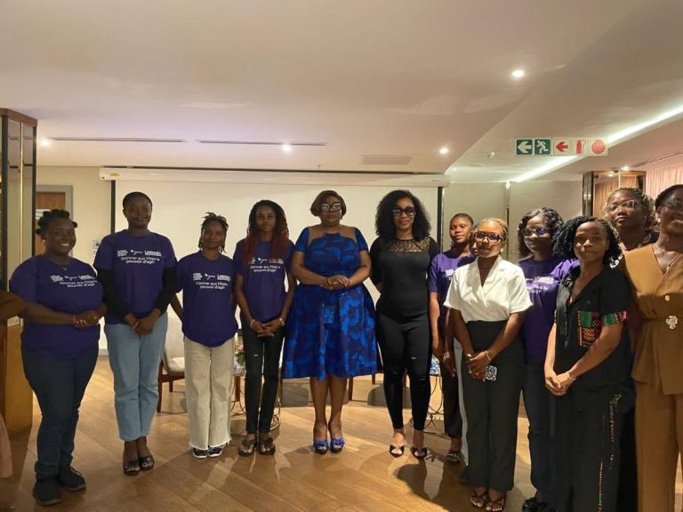 L’académie des filles de IYAWO aux côtés des femmes leaders